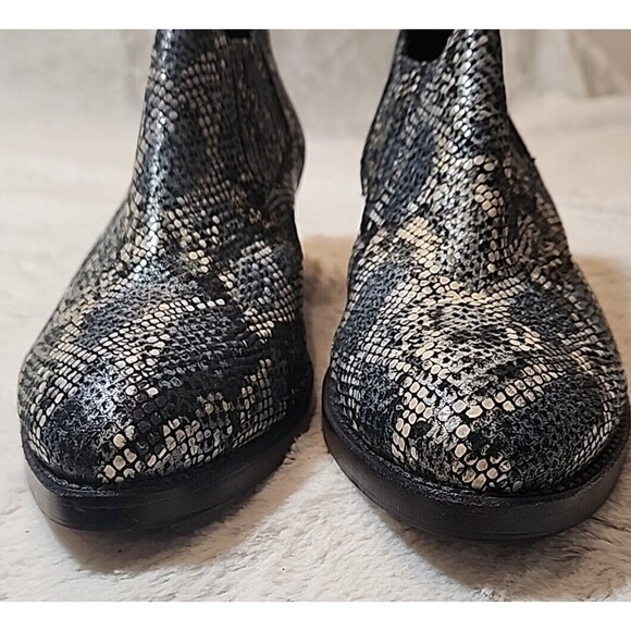 Skechers Womens shoes booties Shootie Western Snakeskin Print Ankle Boot Gray 7 - Picture 5 of 8